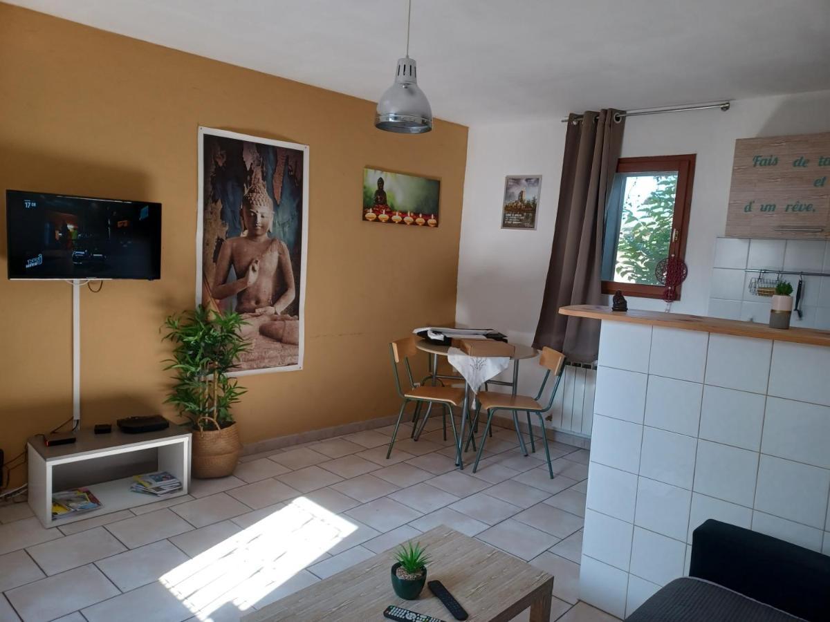 Jolie Petite Maison Idealement Situee Arles Exterior photo